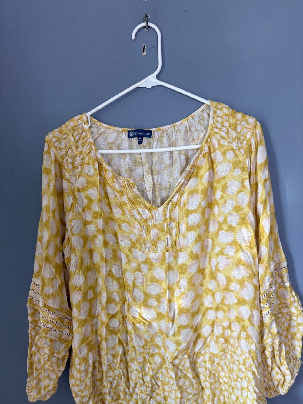Democracy Womens 2X Yellow White Printed Peasant Blouse Rayon